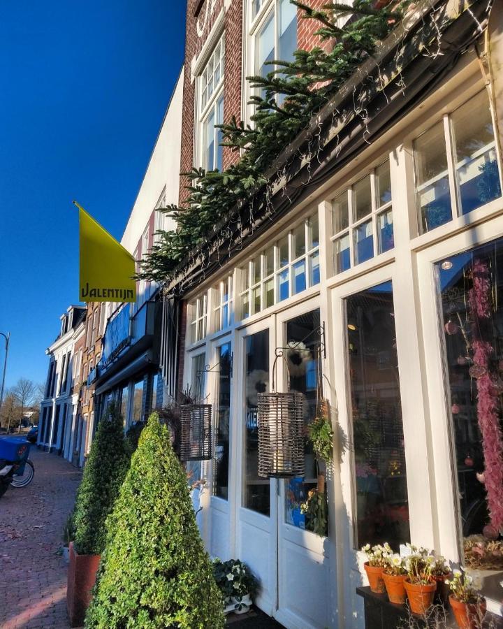 Stadslogement Valentijn Sneek Bagian luar foto